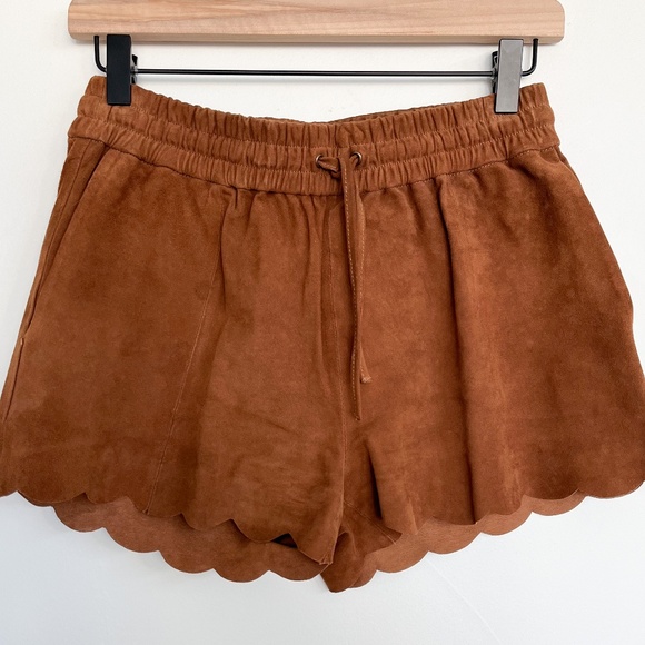 EUC Sezane Cinnamon Brown Suede Shorts Size 38 Small - Picture 1 of 4